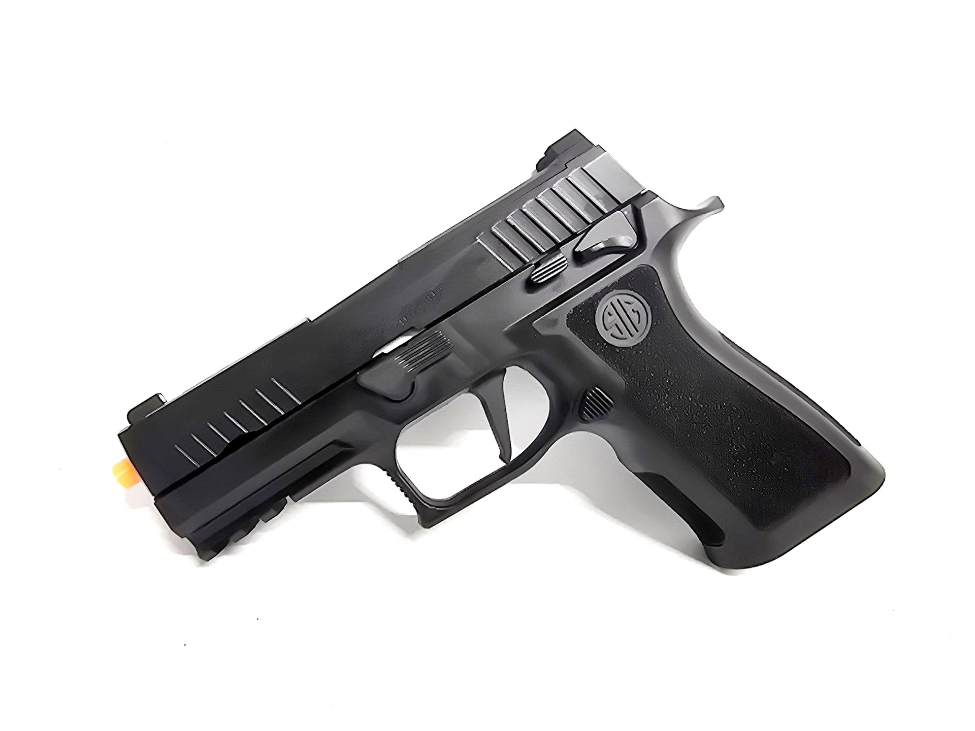 VFC Sig Sauer P320 XCARRY Gas Pistol - Black (by SIG AIR & VFC)